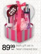  Bath Gift Set In Heart-Shaped Box-Per Set