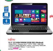Fujitsu 13.3" Ci7/4GB/500GB/32GB SSD Ultrabook UH572
