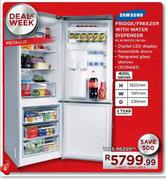 Samsung Fridge/Freezer With Water Dispenser 
