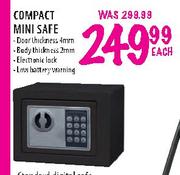 Compact Mini Safe-Each
