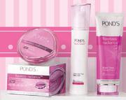 Ponds Flawless Radiance Facial Foam-100ml