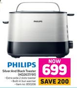Philips Silver & Black Toaster HD2637/91