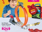 Hot Wheels Classic Stunt Set-Each
