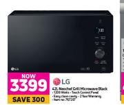 LG 42L Neochef Grill Microwave Black
