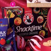 Bakers Snacktime Assorted Crackers-800g