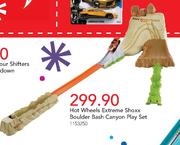 Hot Wheels Extreme Shoxx Boulder Bash Canyon Play Set