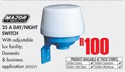 Major 25A Day/Night Switch