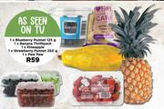 1xBlueberry Punnet 125g, 1xBanana Thriftpack, 1xPineapple, 1xStrawberry Punnet 250g & 1xPaw Paw