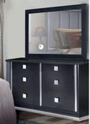 Hannah Dresser & Mirror