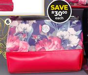 Toiletry Bag With Multiple Compartments (1 Piece)