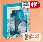Bath Gift Set In Blue Decorative Box