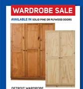 Detroit 3 Door O/Stain Wardrobe