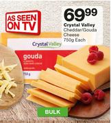 Crystal Valley Cheddar/Gouda Cheese-750g Each