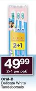 Oral-B Delicate White tandeborsels-2+1 Per Pak