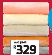 Aranda Belflore Finesse Blanket-150 x 200cm Each