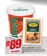 Ladismith Cheddar, Wit Cheddar/ Gouda 800g Elk & Darling Jogurt Verskeidenheid 1kg Elk-Vir Beide