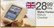 Wyke Farms Mature Cheddar-200g