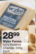 Wyke Farms Ivy's Reserve Cheddar-200g