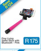 Fine Living Selfie Stick with Bluetooth - Pink